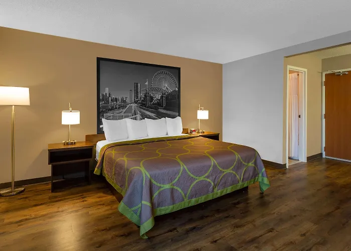 Hotel Super 8 By Wyndham 2*