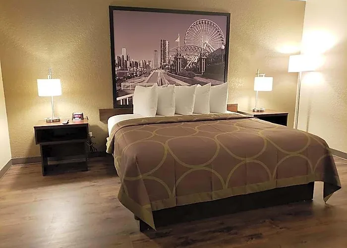 Super 8 By Wyndham South Holland