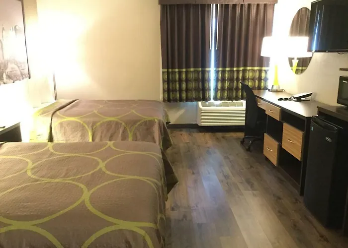 Super 8 By Wyndham Hotel South Holland